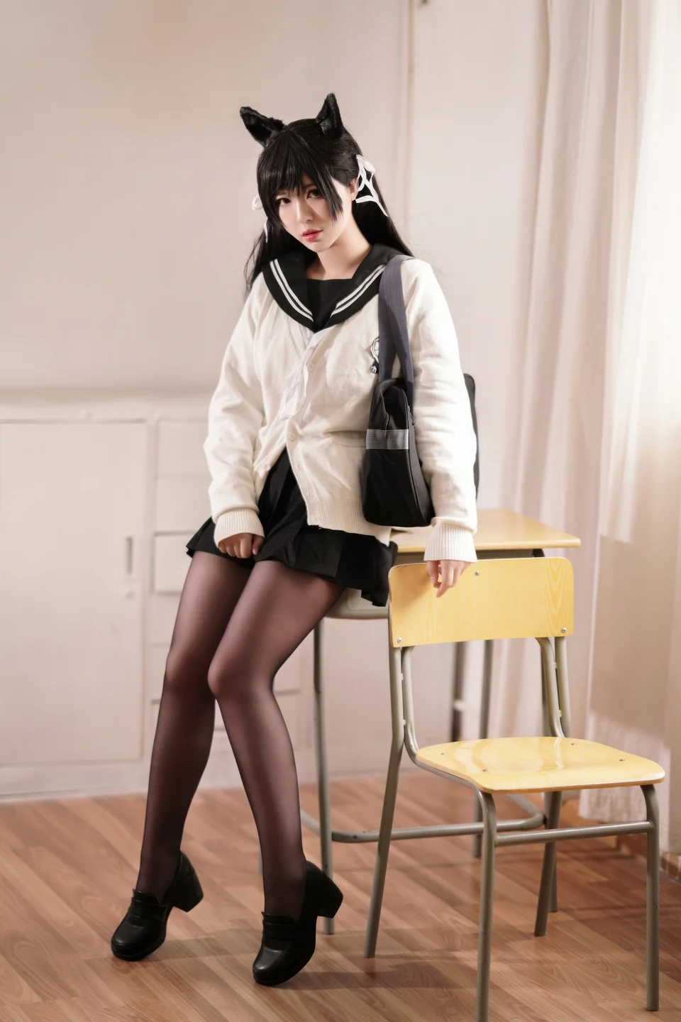 半半子 - No.099 碧蓝航线·爱宕 校服 [25P-193MB] tg@simisebaisi 【丝足阁】019.webp